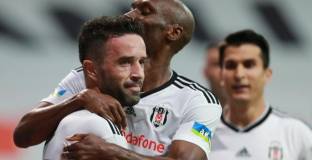 Бешикташ - Фенербахче 2:0 